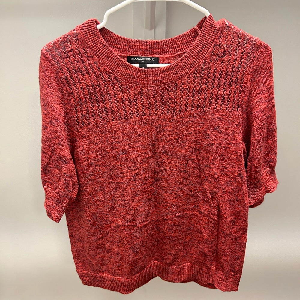 Banana republic, red short sleeve sweater size medium